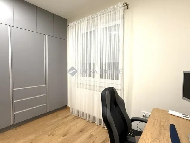 Eladó ház Üllő 112 nm