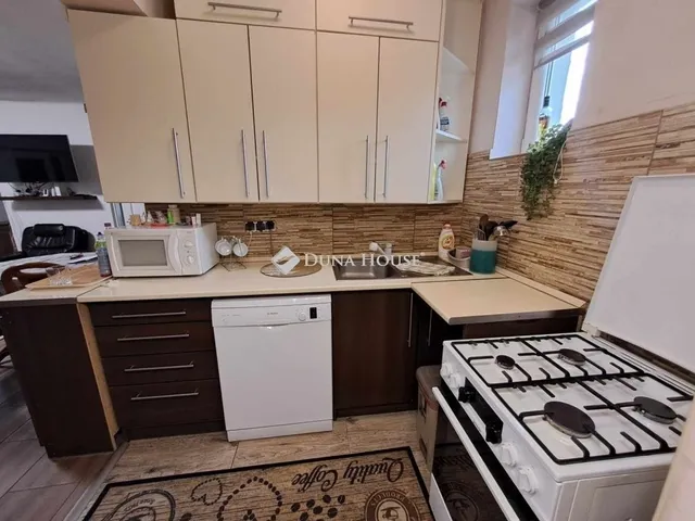 Eladó ház Tápiószele 107 nm