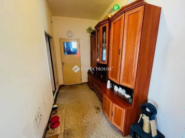 Eladó ház Tápiószele 75 nm