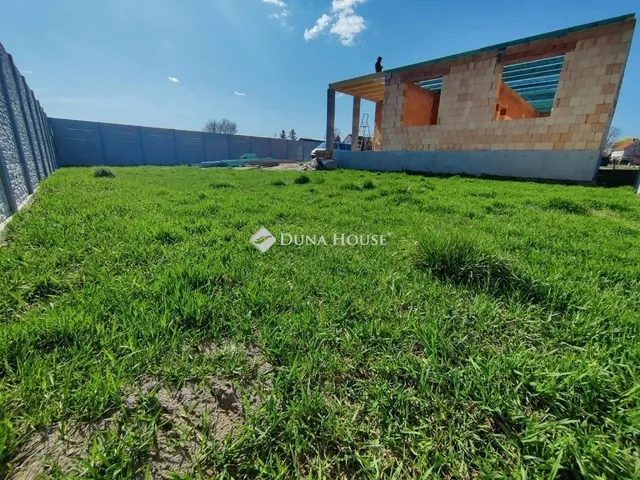 Eladó ház Albertirsa 132 nm