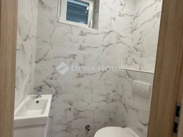 Eladó ház Dánszentmiklós 71 nm