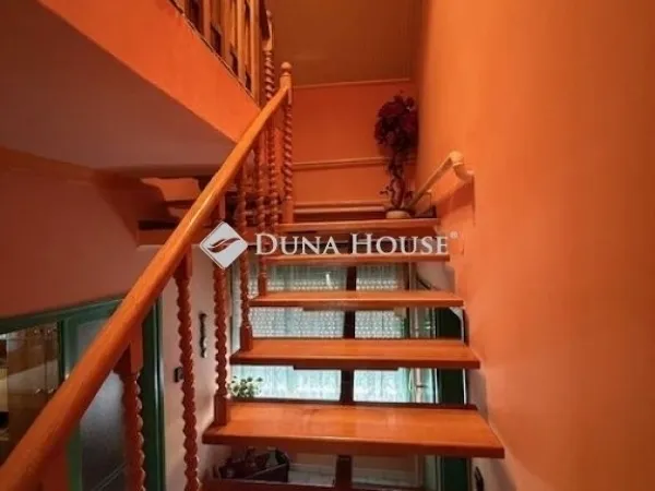 Eladó ház Tápiószele 140 nm