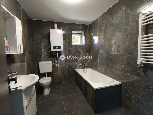 Eladó ház Nagykáta 92 nm