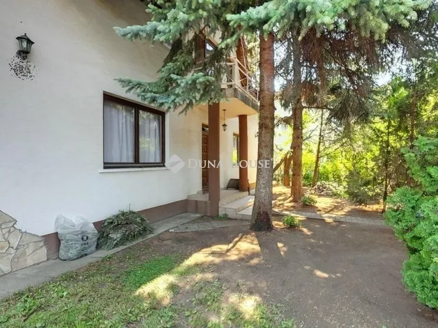 Eladó ház Budapest XVII. kerület 317 nm