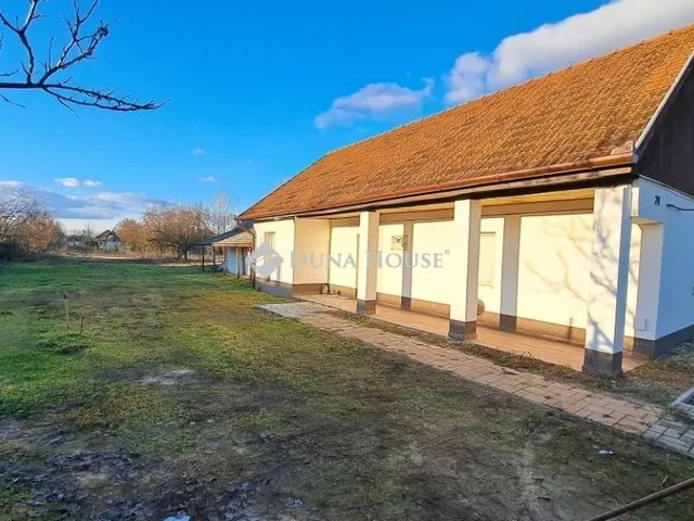 Eladó ház Tápiószentmárton 44 nm