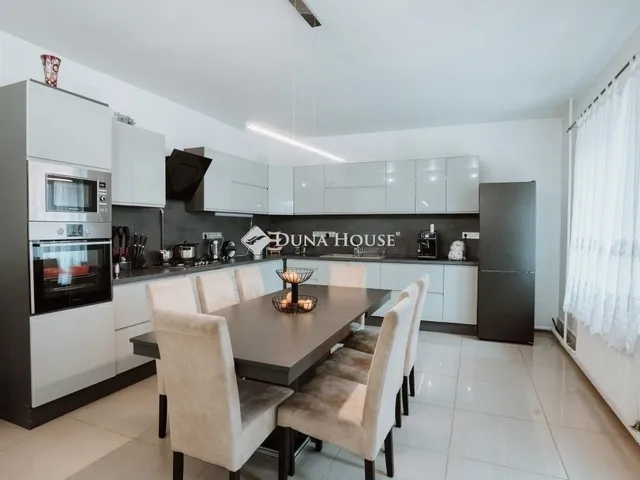 Eladó ház Gödöllő 516 nm