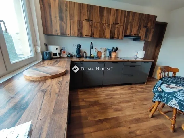 Eladó ház Monor 201 nm