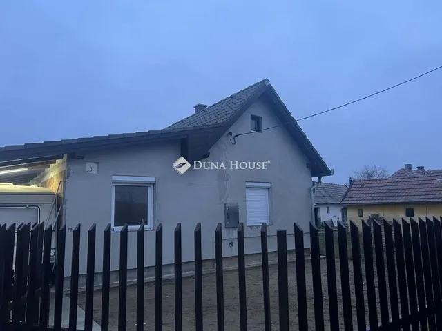 Eladó ház Csévharaszt 49 nm