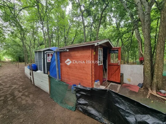 Eladó telek Tóalmás 709 nm