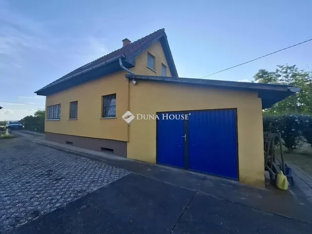 Eladó ház Tóalmás 77 nm