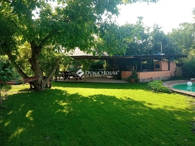 Eladó ház Monor 134 nm