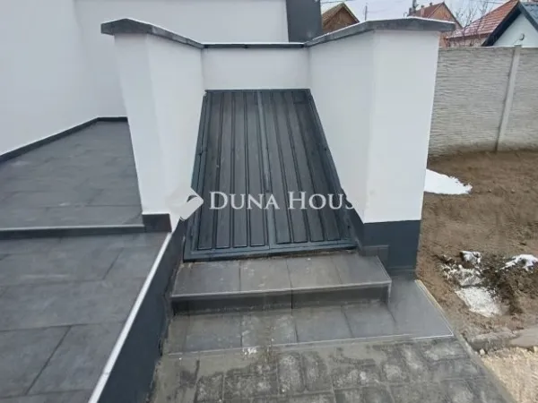 Eladó ház Nagykáta 87 nm