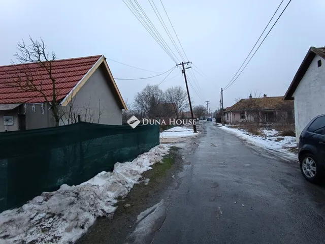 Eladó ház Tápióbicske 51 nm