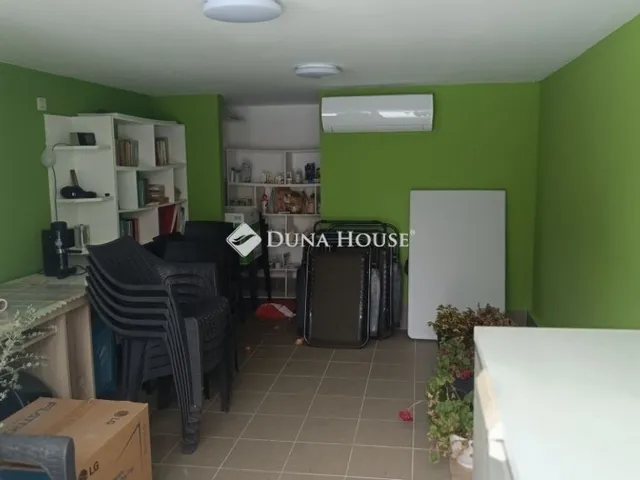 Eladó ház Szentmártonkáta 222 nm