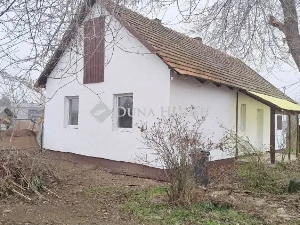 Eladó ház Farmos 63 nm