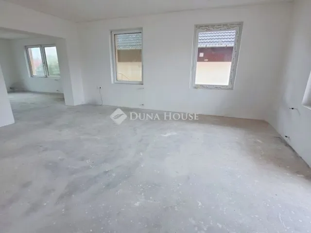 Eladó ház Tura 315 nm