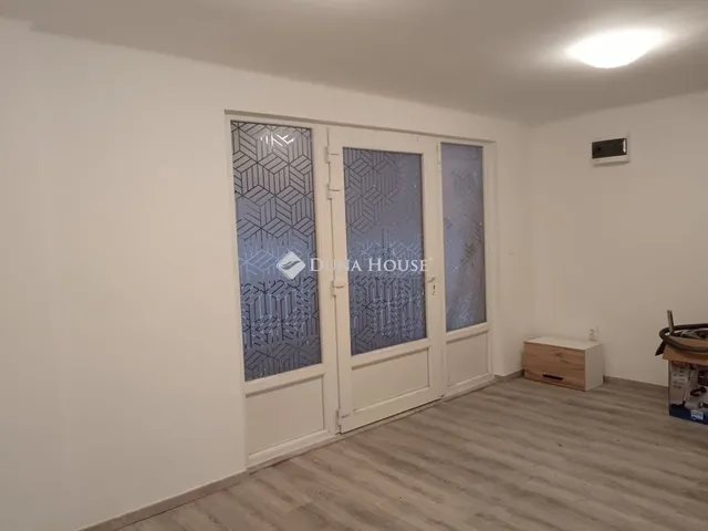 Eladó üdülő és hétvégi ház Tápiószentmárton 45 nm