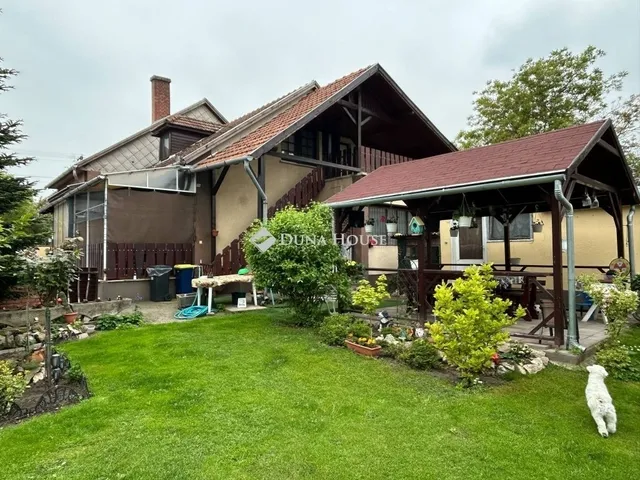 Eladó ház Pilis 290 nm
