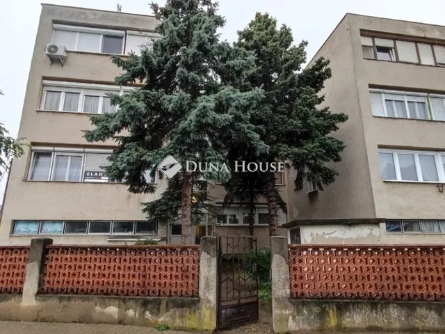 Eladó lakás Gyál 68 nm