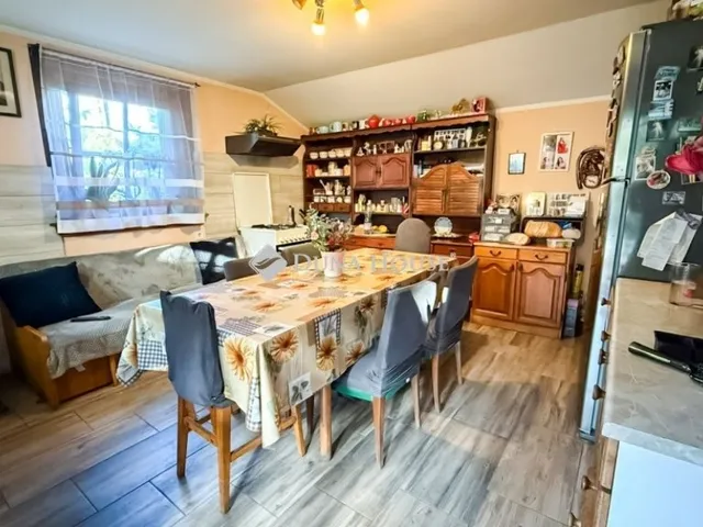 Eladó ház Vecsés 72 nm