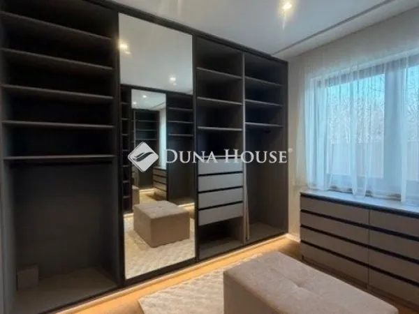 Eladó ház Ceglédbercel 140 nm