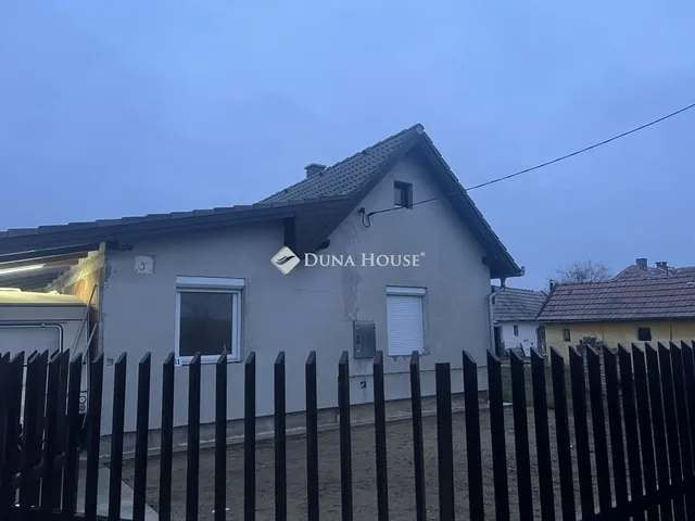 Eladó ház Csévharaszt 49 nm