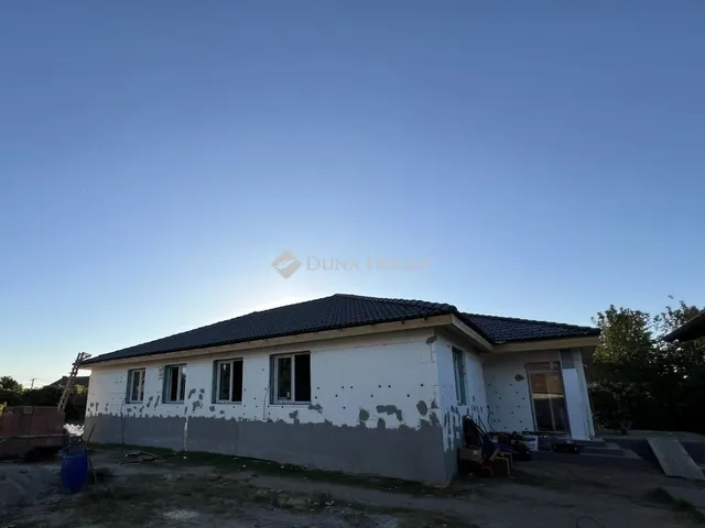 Eladó ház Pilis 90 nm