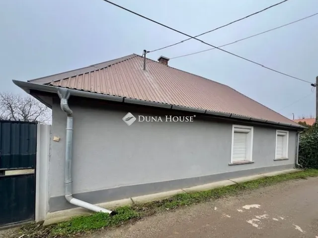 Eladó ház Pilis 45 nm