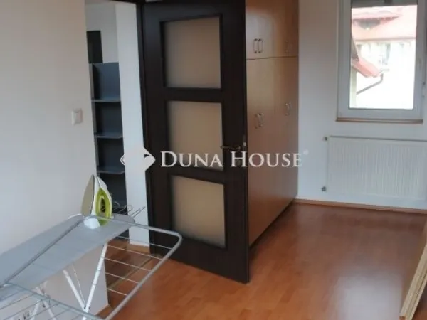 Eladó lakás Veresegyház 109 nm