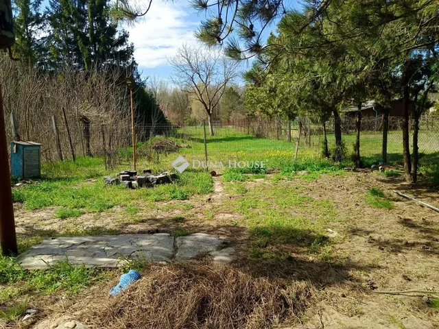 Eladó ház Tápiószentmárton 30 nm