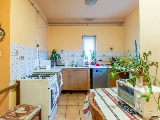 Eladó ház Budapest XVI. kerület 150 nm