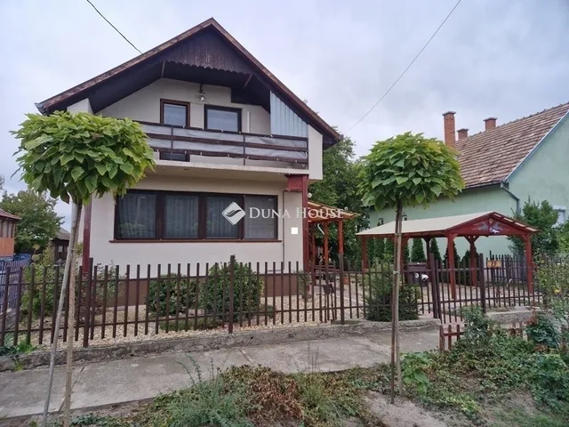 Eladó ház Vasad 132 nm