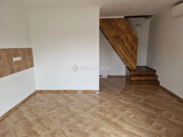 Eladó ház Monor 42 nm