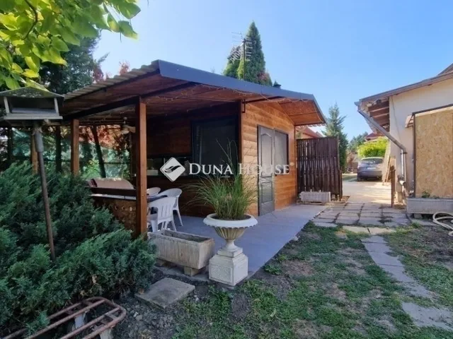 Eladó ház Budapest XVI. kerület 132 nm