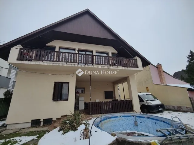 Eladó ház Budapest XVIII. kerület 192 nm