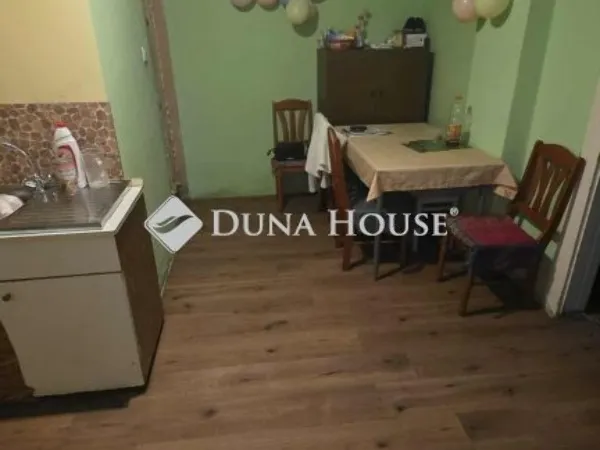 Eladó ház Nagykáta 71 nm