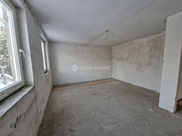 Eladó ház Tóalmás 338 nm