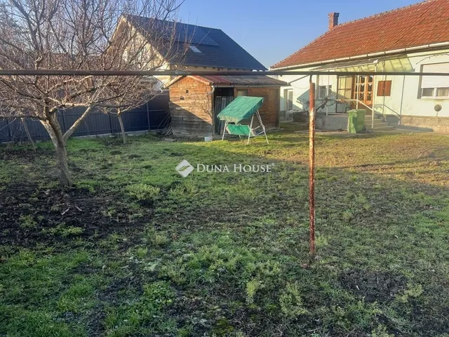 Eladó ház Jászberény 68 nm