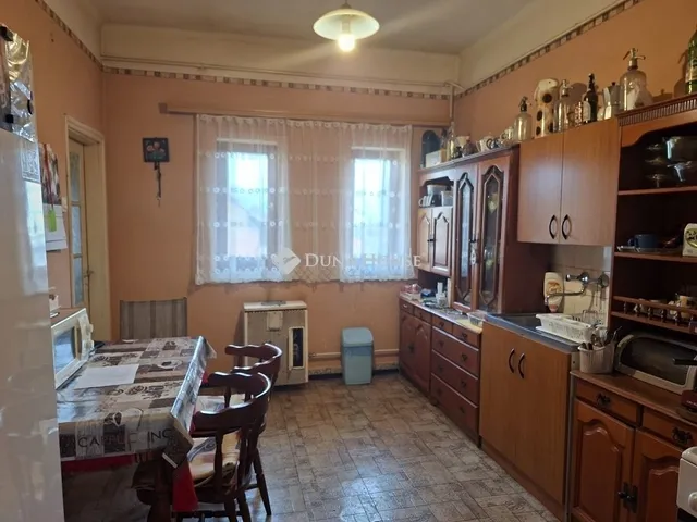 Eladó ház Zsámbok 100 nm