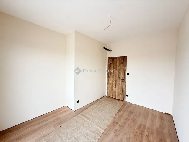 Eladó ház Pécel 166 nm