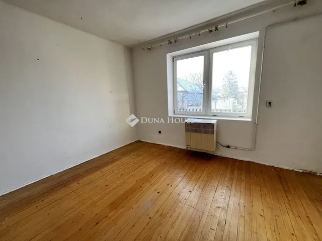 Eladó ház Tápiószecső 89 nm