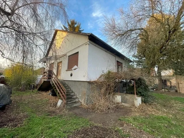 Eladó ház Tápióság 100 nm