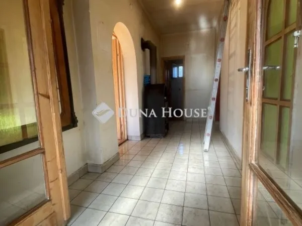 Eladó ház Tápióság 100 nm