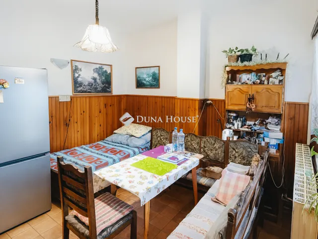 Eladó ház Dány 90 nm