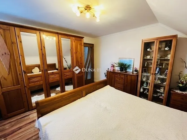 Eladó ház Monor 190 nm