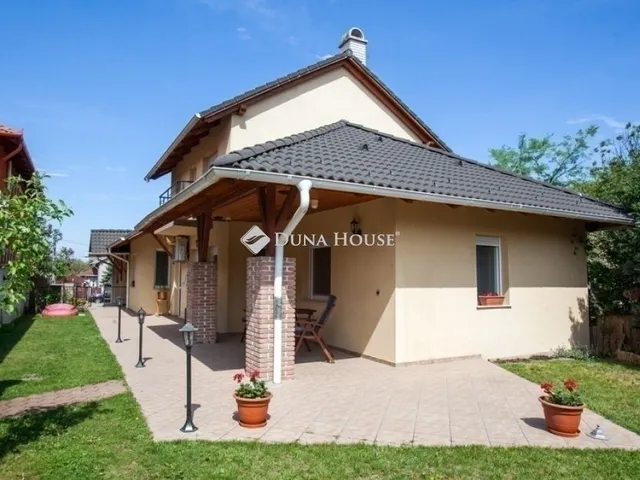 Eladó ház Fót 150 nm