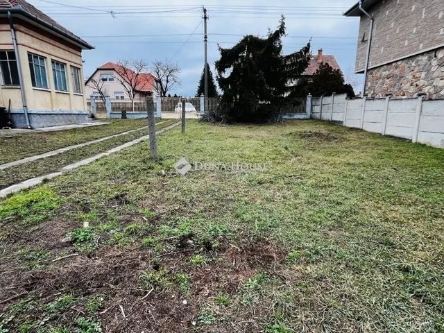 Eladó ház Tápiószecső 98 nm