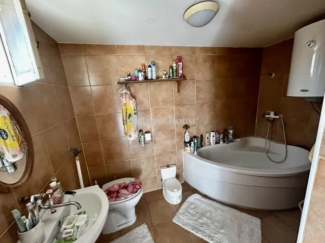 Eladó ház Gyál 34 nm