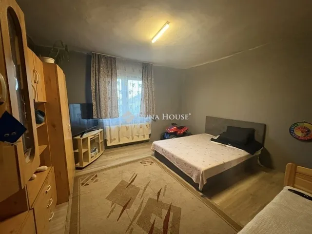 Eladó ház Úri 70 nm