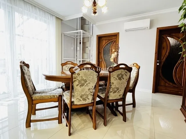 Eladó ház Monor 190 nm